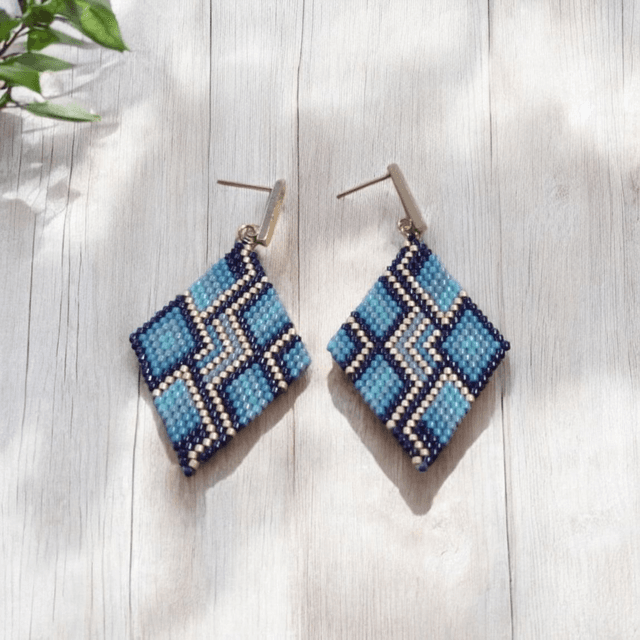 Boucles d&#039;oreilles losange tons bleus