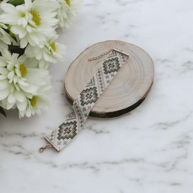 Bracelet tons vert et beige